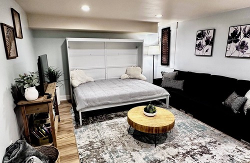 Johnson City Apartment | Cozy 1-bedroom apartment central in Johnson City