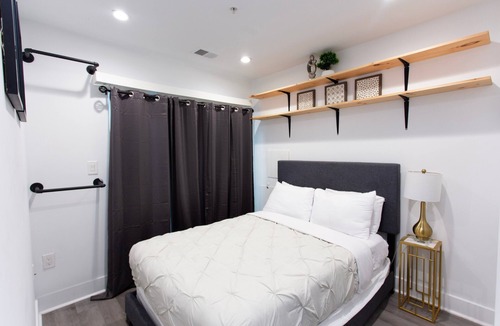 Petworth Bed & Breakfast | Cozy 1BR in Petworth with Fast Wi-Fi & Walk to Shops