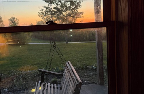 Frenchburg Cabin | Cozy 2-bedroom Antique Cabin Red River Gorge on 200 acres.