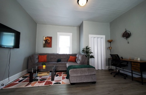 Covington House | Cozy 2-Bedroom House Near Top Attractions in Covington