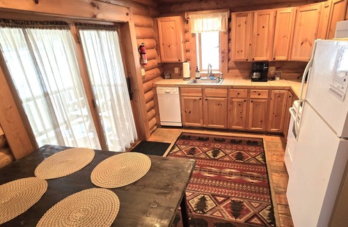 Thayerville Cabin | Cozy 2-Bedroom Log Cabin w/Hot Tub & Fireplace - Ski at Wisp & Walk to Lake
