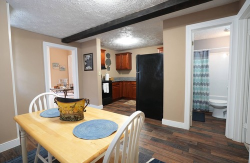 Maysville Apartment | Cozy Apartment in Maysville KY - Apt A