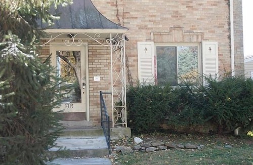 Roselawn Finance Apartment | Cozy Apartment in Pleasant Ridge #4