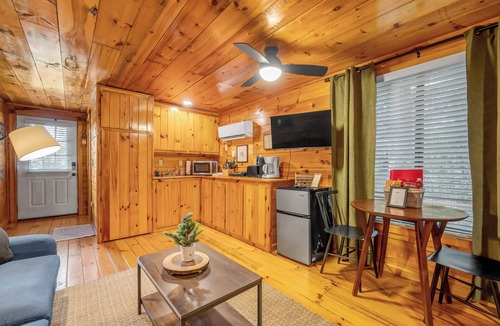 Farmers Cabin | Cozy Cabin Near Cave Run Lake & Marina #2