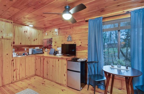 Farmers House | Cozy Cabin - Near Cave Run Lake & Marina #3