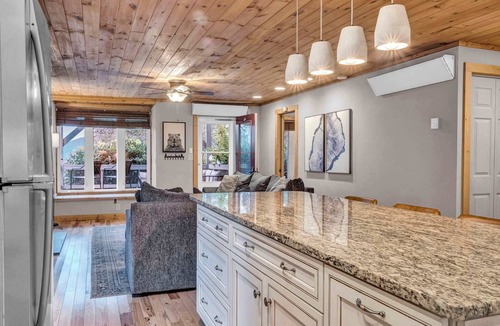 Sugar Mountain Condo | Cozy Condo on the Mountain