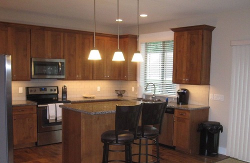 Black Mountain House | Cozy Cottage 15 min to AVL - Long Term Rate Specials - Ask owner!