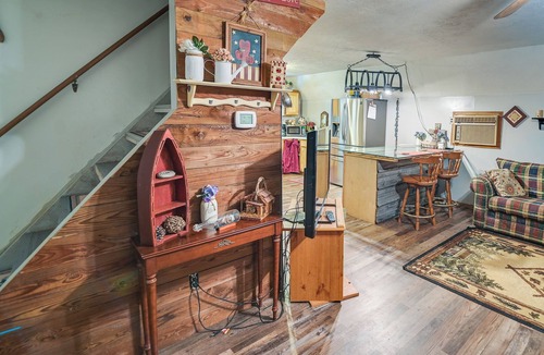 Wellington Cabin | Cozy Country Cabin 4 Mi to Cave Run Lake!