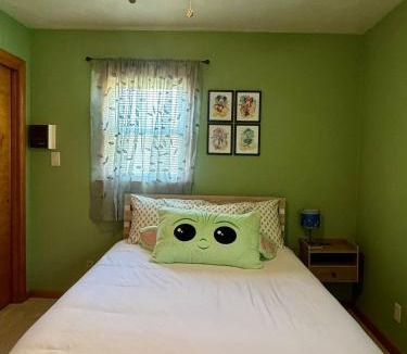 Bridgeport House | Cozy house for small or big group in Bridgeport WV