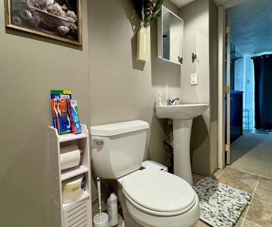 Bridgeport House | Cozy house for small or big group in Bridgeport WV