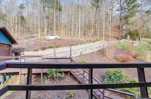 Piney Flats House | Cozy Lake house on Boone Lake with private dock
