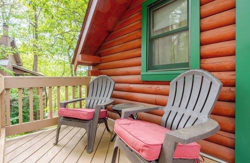 Asheville Cabin | Cozy Mountain Cabin Close to Downtown!
