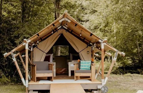 Flag Pond RV Rental | Cozy Safari Tent for Two in Erwin, Tennessee