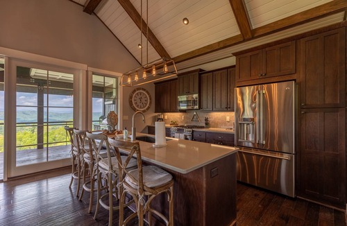 Lenoir Condo | Craig 301 - Blue Ridge Mountain Club condo with luxury finishes, views