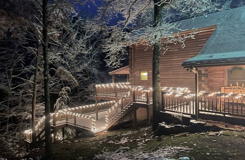 Bryant House | Creekhouse secluded cabin on Creek in the mountains of northern Alabama