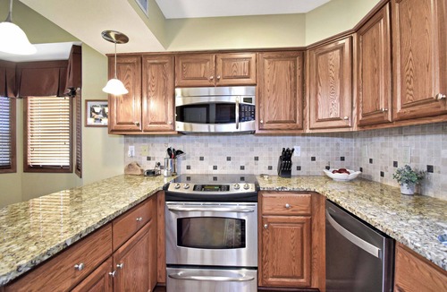 Blowing Rock Condo | Cumberland 4 | Fireplace, Restaurant, Pool, Spa