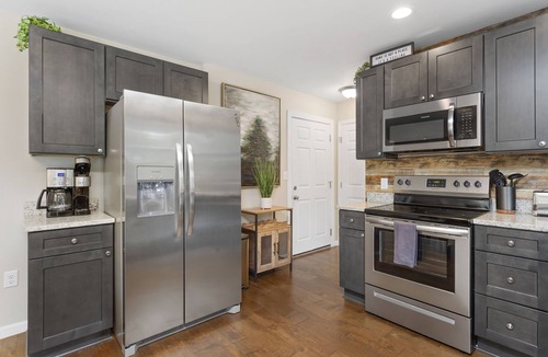 Asheville House | Cypress & Willow Buyout by AvantStay | 2 Home Buyout! Sleeps 16!