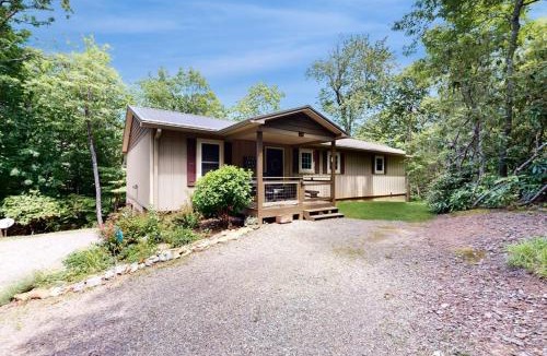 Black Mountain House | Dalton Abby Retreat