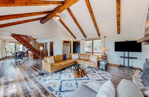 Newland Cottage | Deck of the Woods | Cottage in Newland lined by trees with pool & tennis access