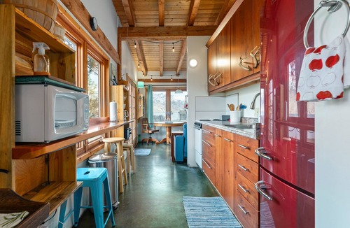 Chelan Cabin | Deep Water Cabin - Secluded Getaway