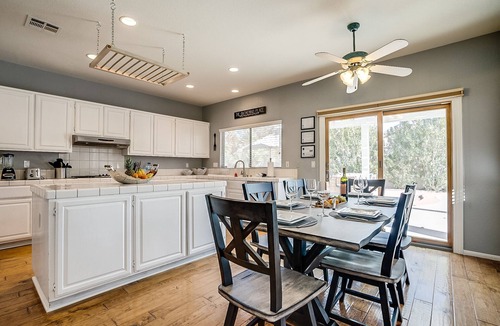 Green Valley North House | Deluxe 4 Bed/3 Bath with Heated Pool close to the strip