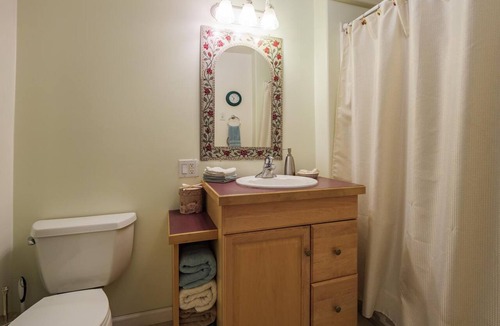 Healy Bed & Breakfast | Denali Primrose B&B