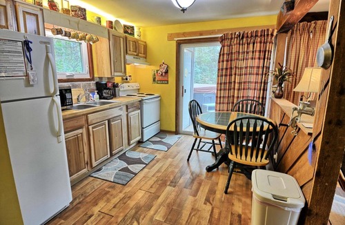 Fleetwood Cottage | Discover tranquility at Creekside Waterfalls, a cozy 1-bedroom cabin in Fleetwood, NC.
