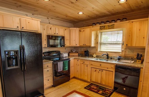 Lake Lure House | Dog-friendly lakefront home with central AC, game room & guest house