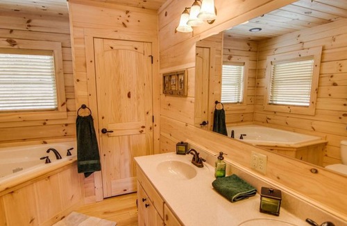 Lake Lure House | Dog-friendly lakefront home with central AC, game room & guest house