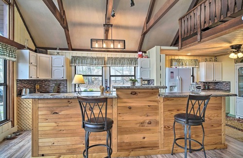 Baneberry Cabin | Douglas Lake Cabin w/Mountain-View Deck & Grill