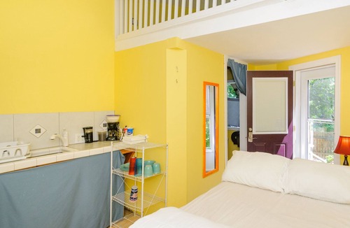 Downtown Asheville Cottage | Downtown Asheville Tiny House - 30 Night Min