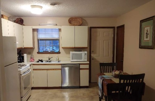 Midway Apartment | Duplex, located 5 minutes from Johnson City Medical Center !