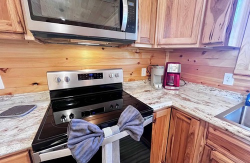 Saint Helens Cabin | Dwight's Cabin/RRG/Hot Tub/Views/PMRP Climbing Area