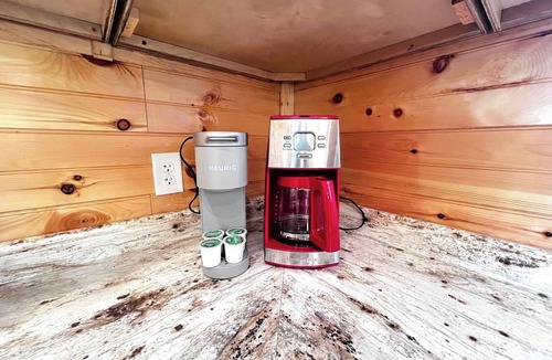Saint Helens Cabin | Dwight's Cabin/RRG/Hot Tub/Views/PMRP Climbing Area