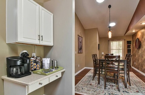 Asheville House | East AVL, 7 miles to Downtown, Game Room, Hot Tub
