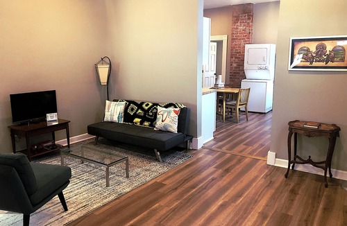 Dayton House | Eco-Friendly Home W/Office Space 10m from Cincy