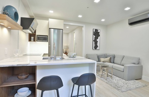 Adams Morgan Condo | Elegant European living in heart of Adams Morgan