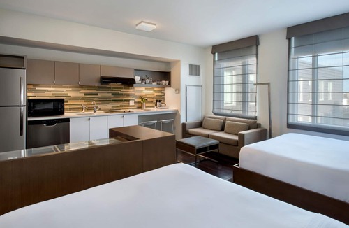 D Street - West Broadway Hotel | Element by Marriott Boston Seaport District