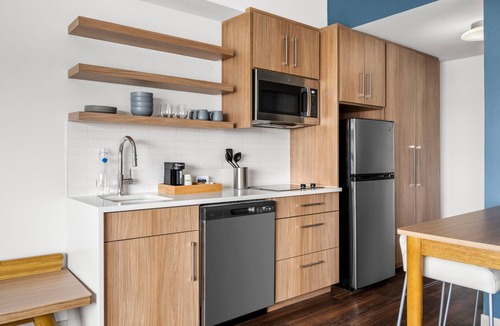 Springfield Hotel | Element by Marriott Springfield South
