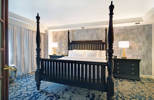 Charleston Hotel | Embassy Suites Charleston