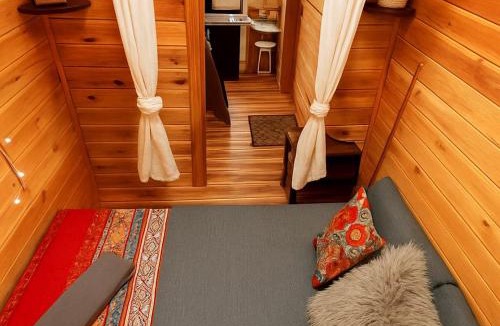 Stonewall House | Enchanting Tree House with a Slide on 200 Acres for a Family Adventure in Germantown, Kentucky