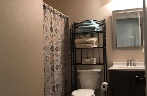 Soldotna Apartment | Enjoy the creature comforts of a home