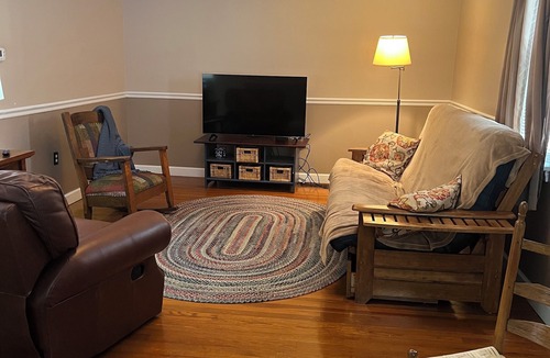 Romney House | Enjoyable 2-bedroom house in Romney