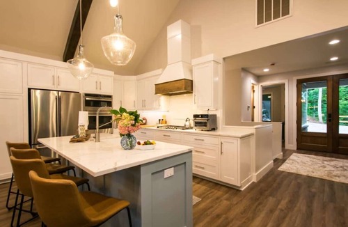 Lake Lure House | Epic 5BR w/Double Living Areas On Lake Lure + Free Ticket