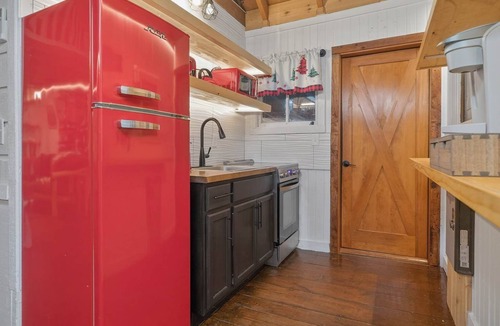 Saluda Cabin | Ever After Escape at Saluda Grade Cabins!