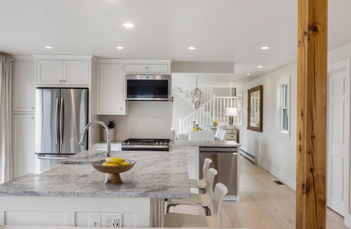 Biddeford Pool House | Exquisite Waterfront Retreat - Lindsay