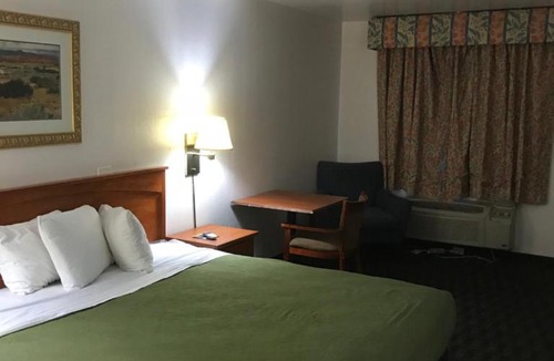 Deer Valley Hotel | Extend-a-Suites Phoenix