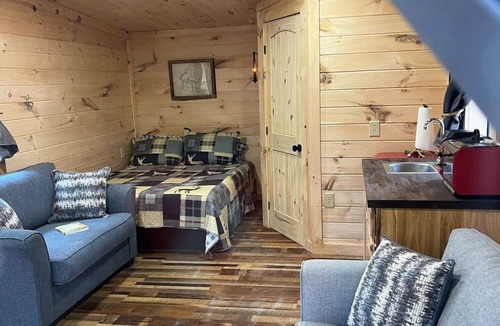 Corbin Cabin | Ez livin off grid cabin in Daniel Boone National Forest