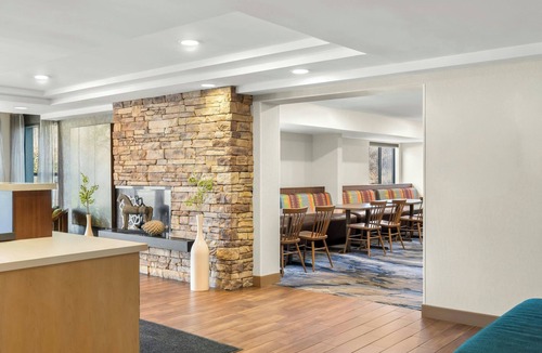 Williston North Hotel | Fairfield Inn by Marriott Burlington Williston