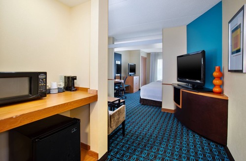 Lexington Hotel | Fairfield Inn & Suites by Marriott Lexington North